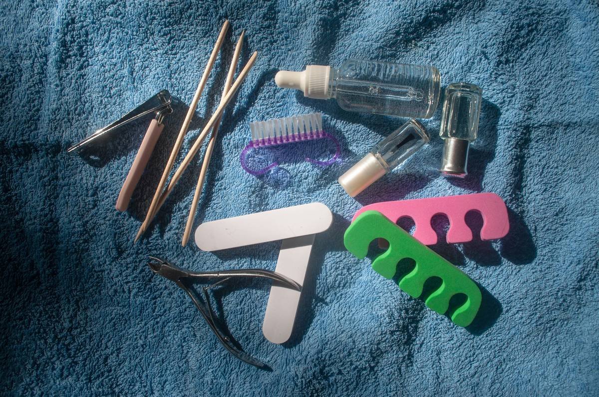 The Ultimate Nail Care Kit Guide: Expert-Approved Tools for Healthy, Gorgeous Nails